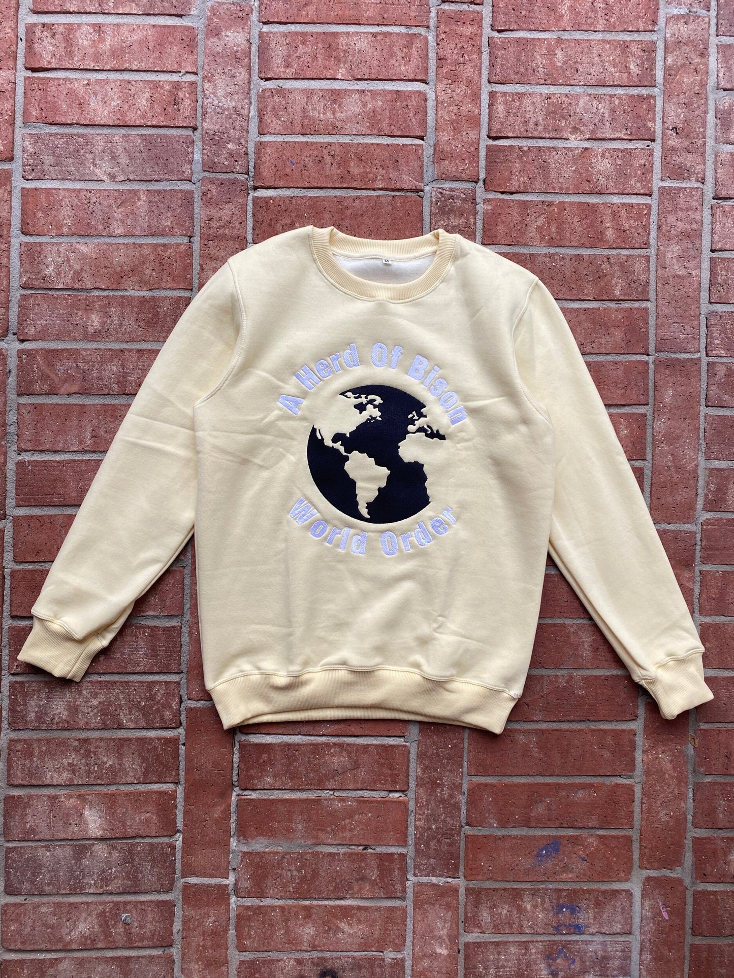 BISON Nature World Order Crewneck