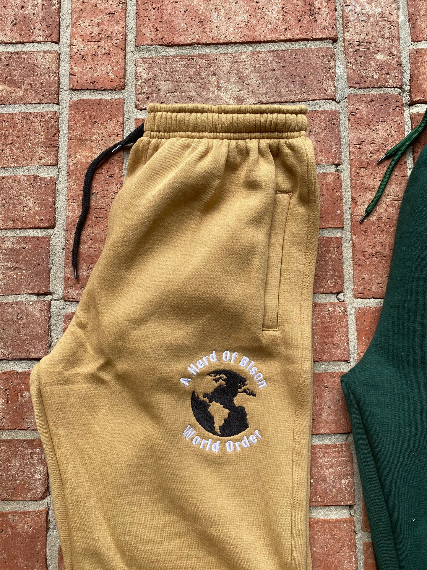 BISON Nature World Order Sweatpants