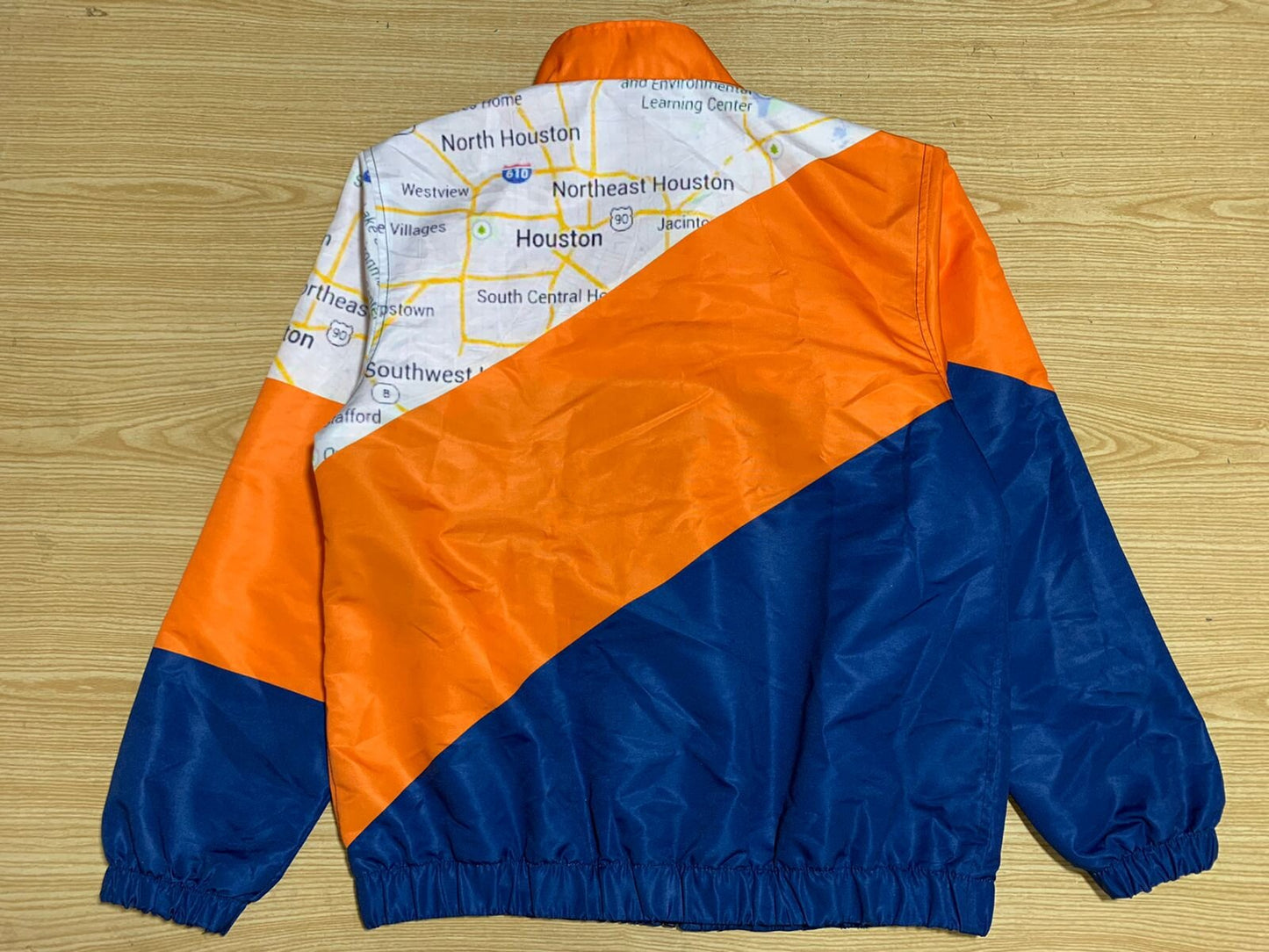 bison City Retro Windbreaker